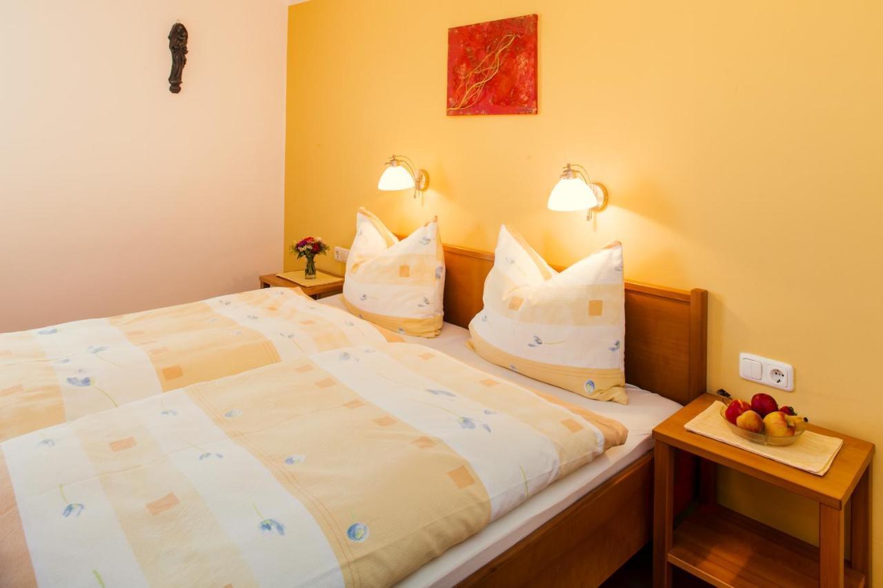 Pension Anna Mondsee Quarto foto